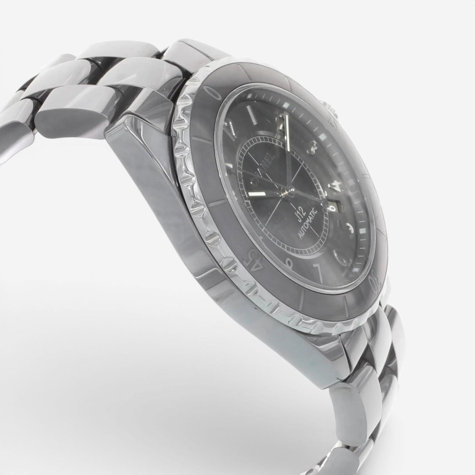Chanel J12 Chromatic Ceramic & Stainless Steel Automatic Unisex Watch H2934 — view 3