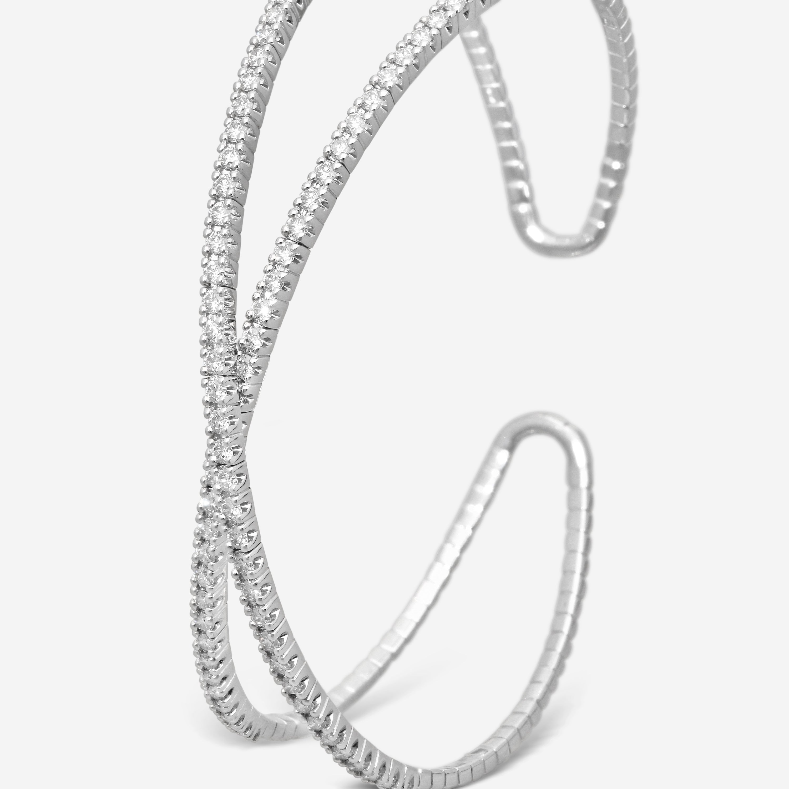 Mémoire Open Flex 18K White Gold Diamond Crisscross Bangle Bracelet FGFX106 — view 2