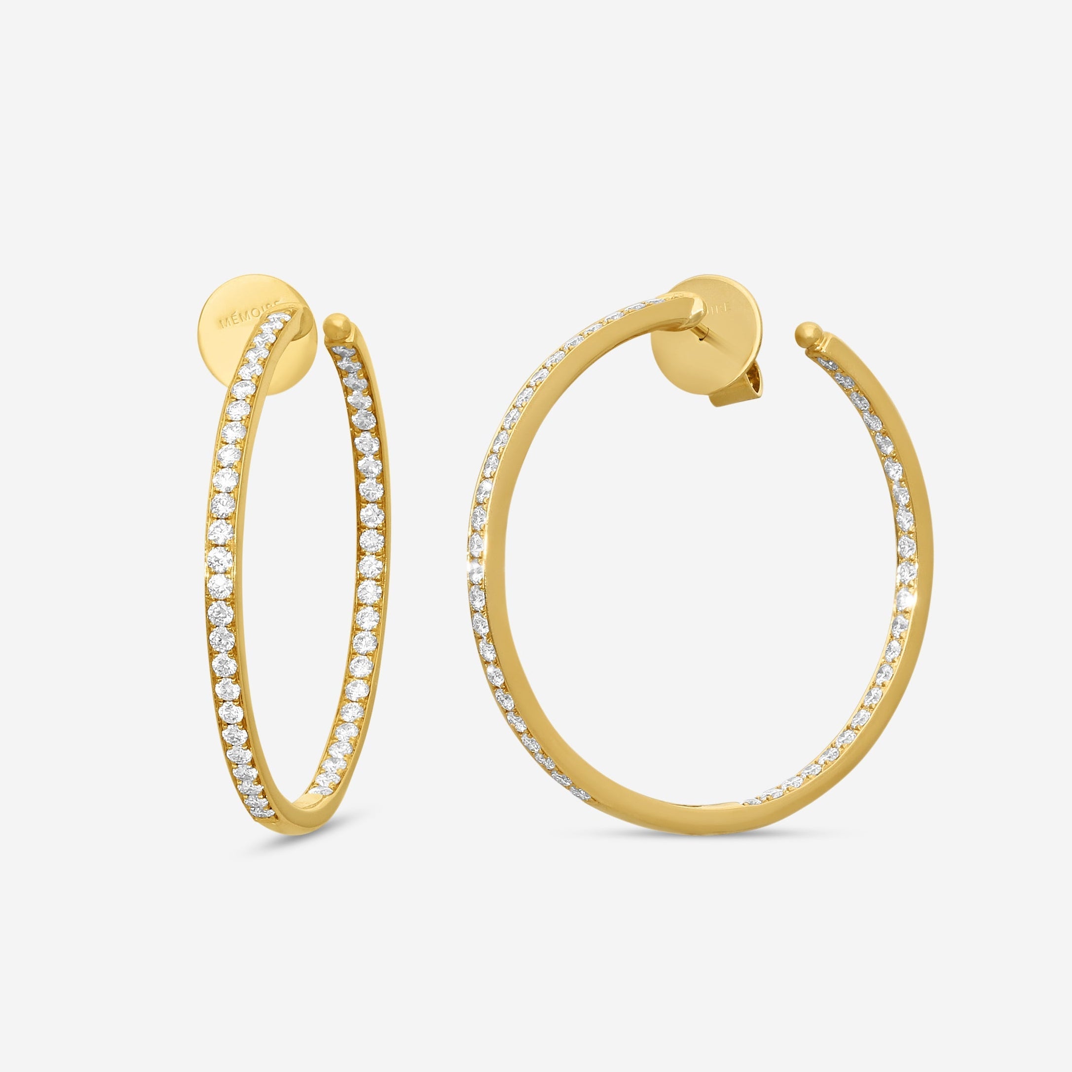 Mémoire Classics 18K Yellow Gold Diamond Hoop Earrings CHHO205 — view 3