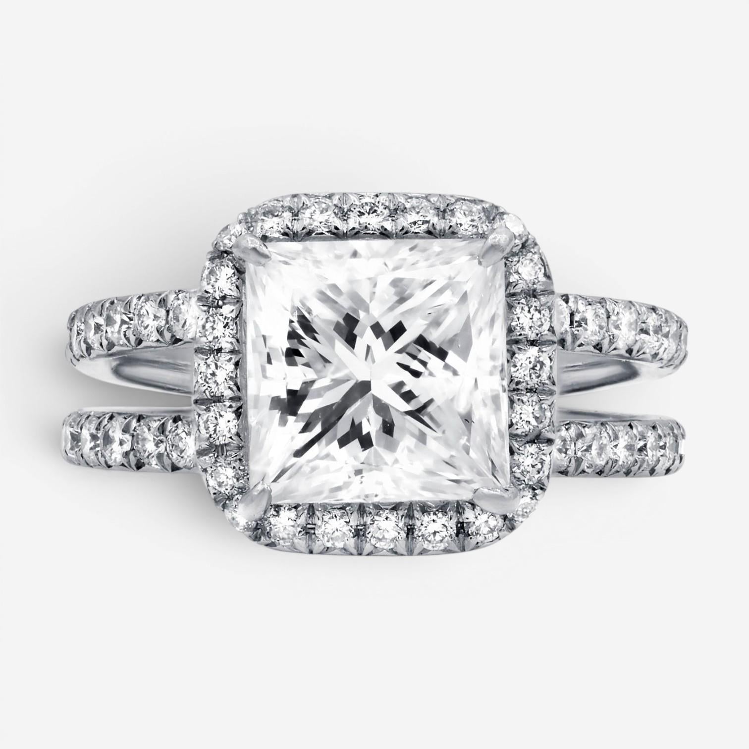 Diana M. Jewels Halo Platinum Diamond Engagement Ring Sz. 5.5 PC416