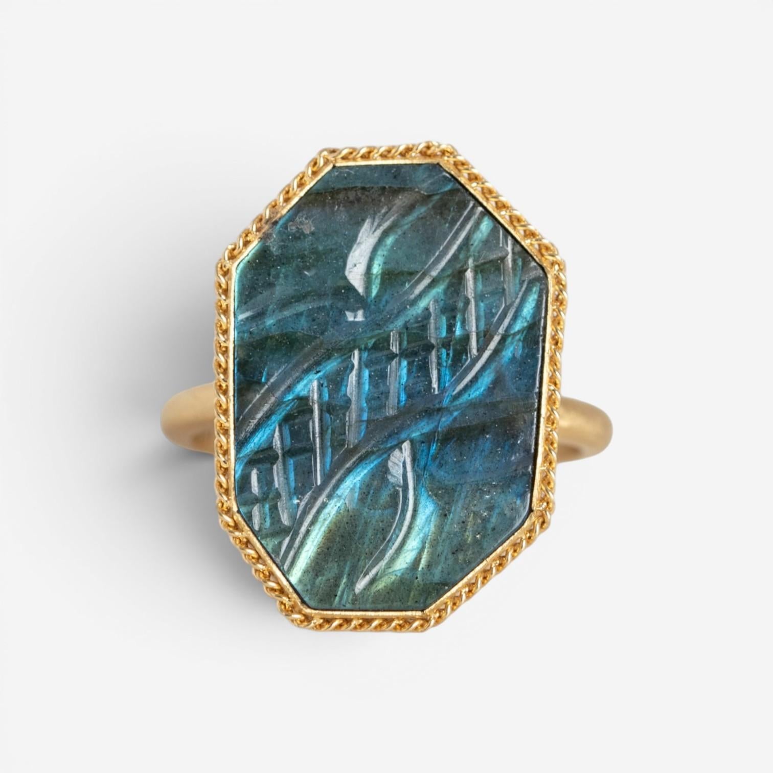 Amáli One of a Kind 18K Yellow Gold Labradorite Statement Ring Sz. 7 R-2726-LAB