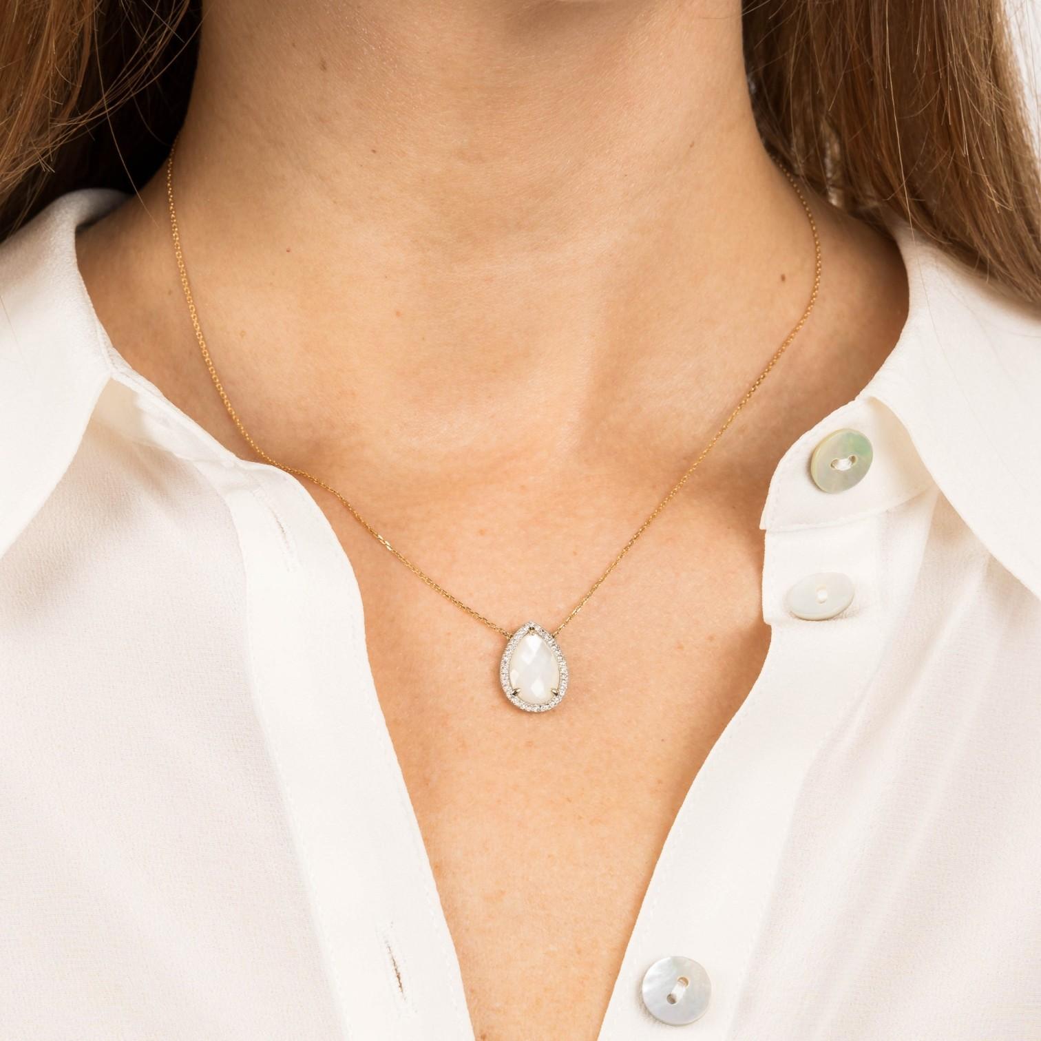 Morganne Bello Alma 18K Yellow Gold Mother of Pearl & Diamond Heart Pendant Necklace 8033YP111D — view 2