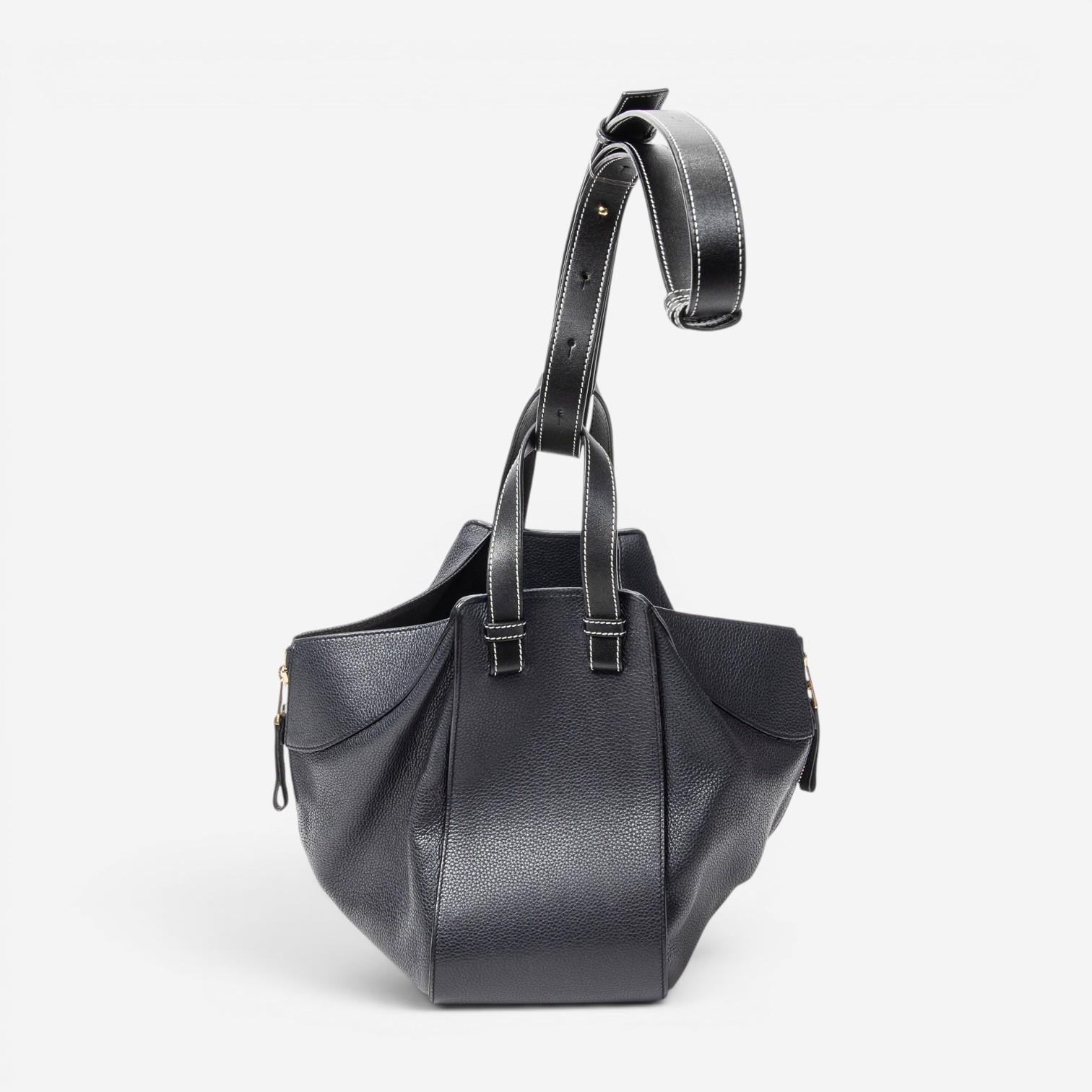 Loewe Hammock Small Navy Grained Calfskin Leather Shoulder Bag ABC4082 — view 5