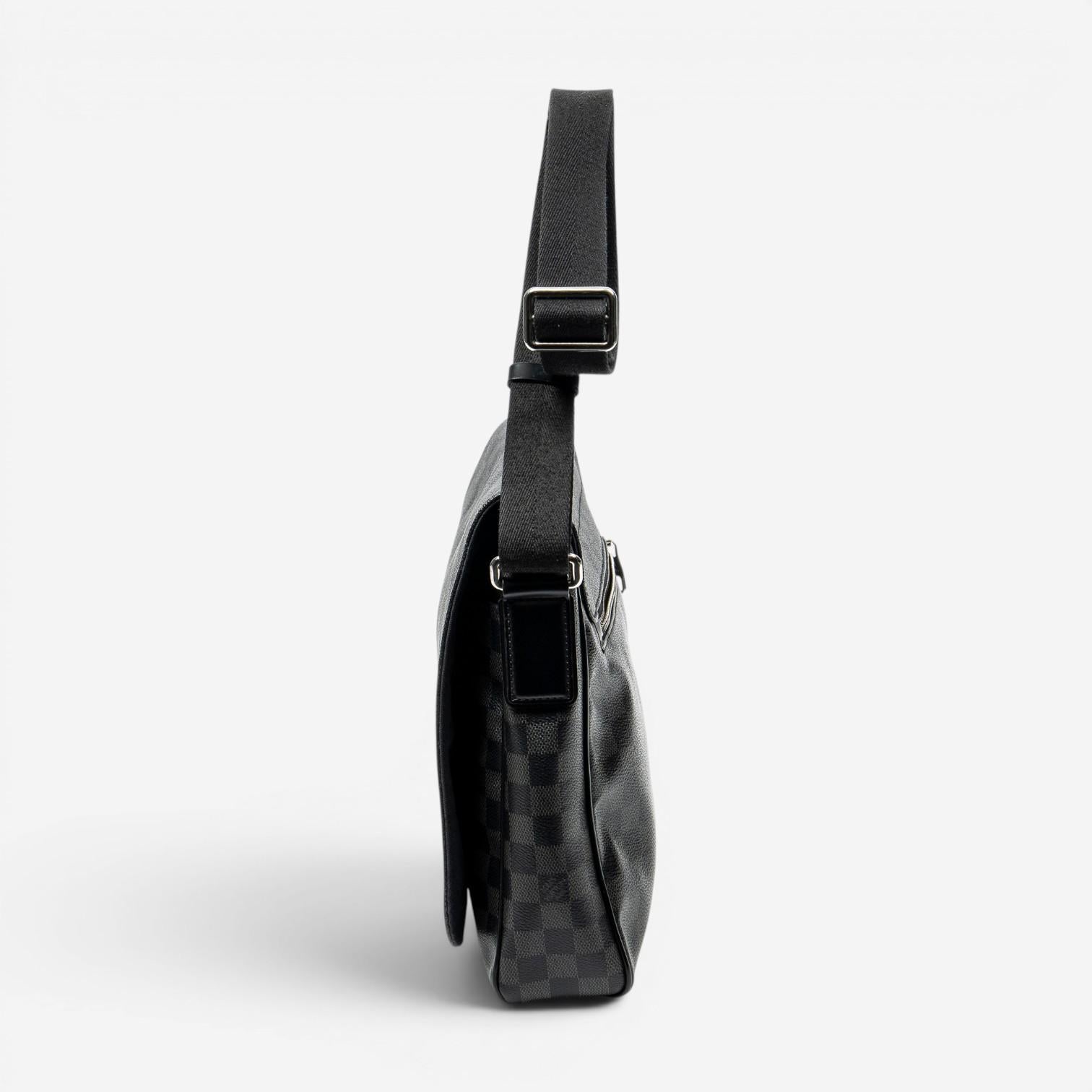 Louis Vuitton Daniel Black & Gray Damier Graphite Coated Canvas Shoulder Bag ABC — view 3