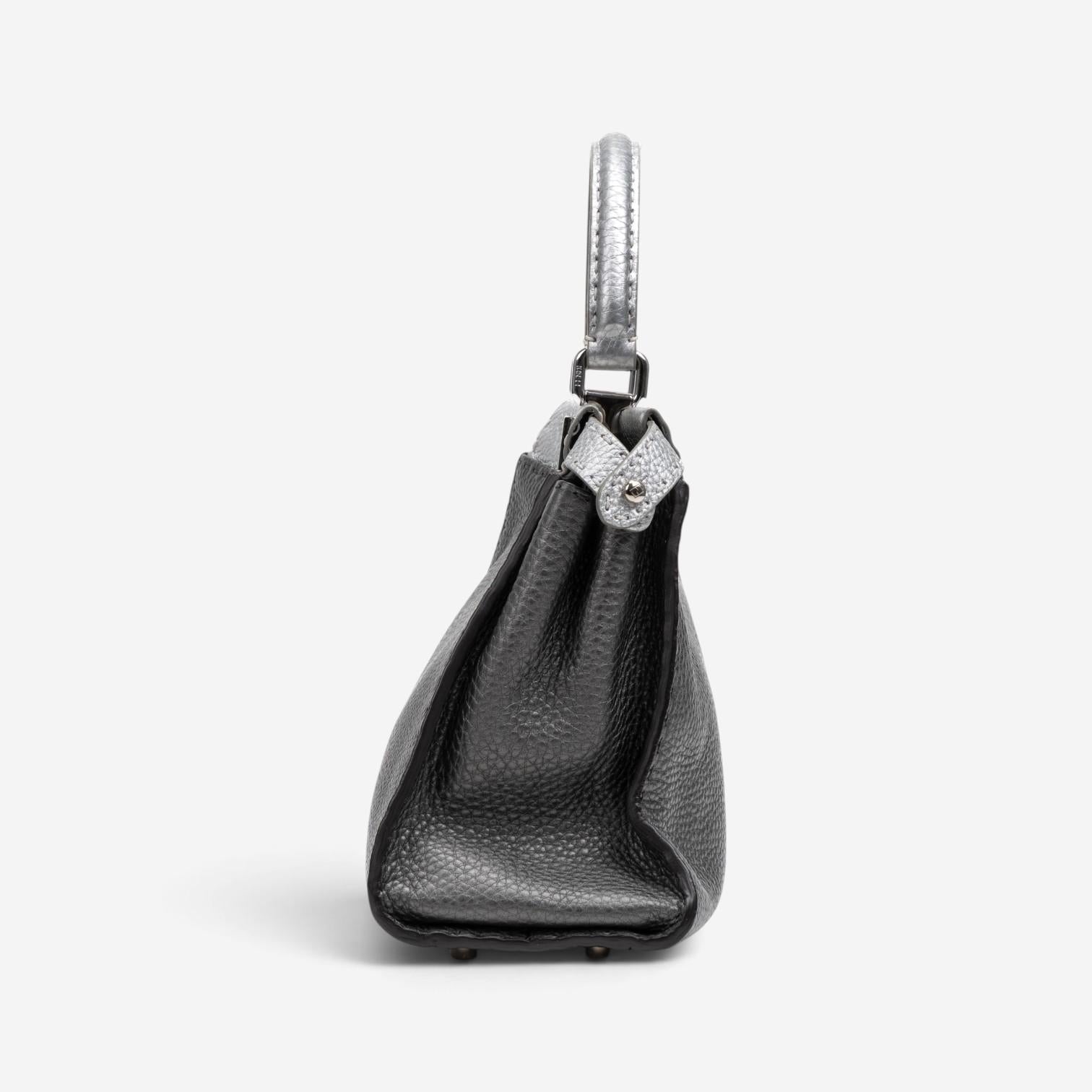 Fendi Peekaboo Pebbled Calfskin Leather Medium Selleria Bag GTU0759 — view 3