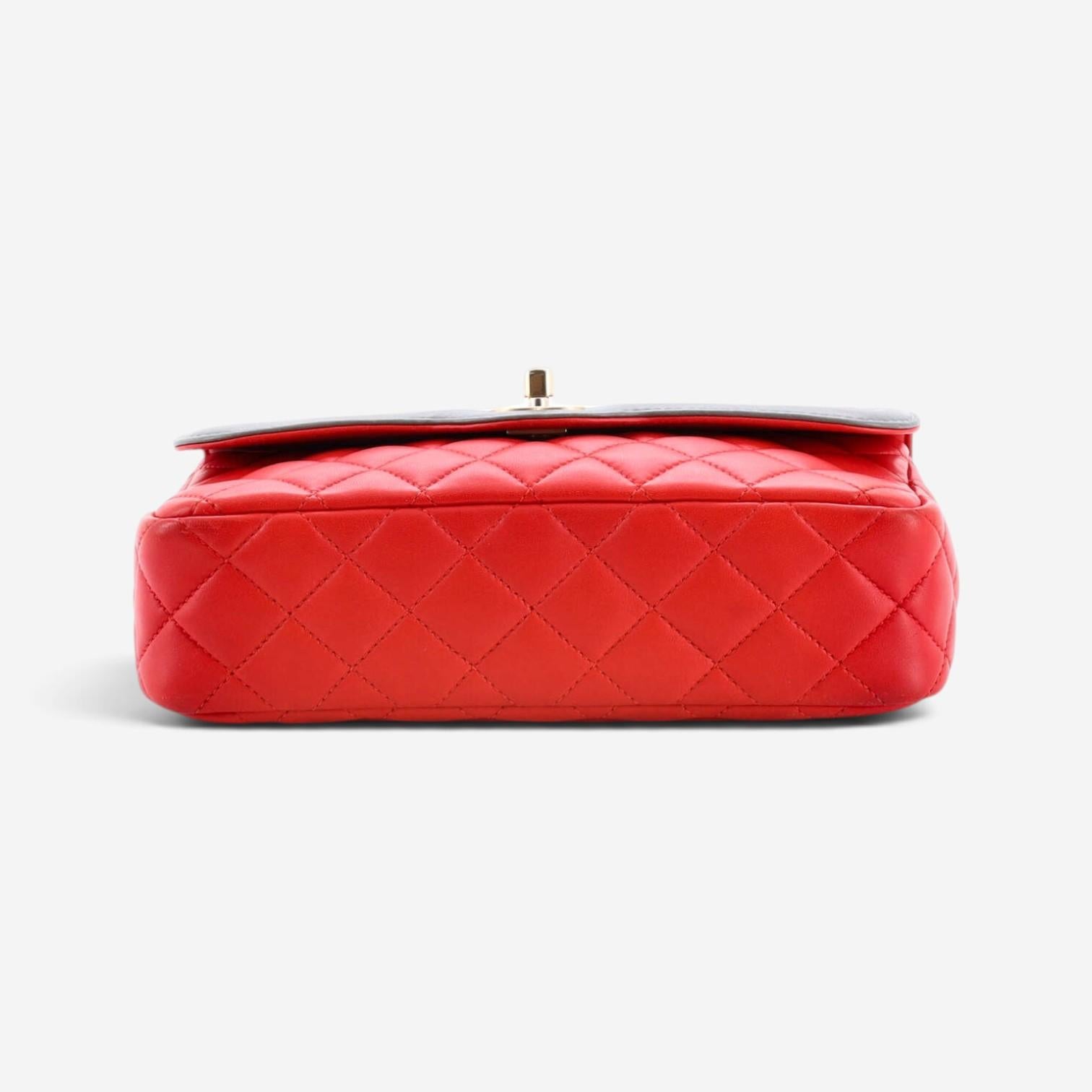 Chanel Classic Red Lambskin Leather Single Flap Bag GTU0484 — view 4