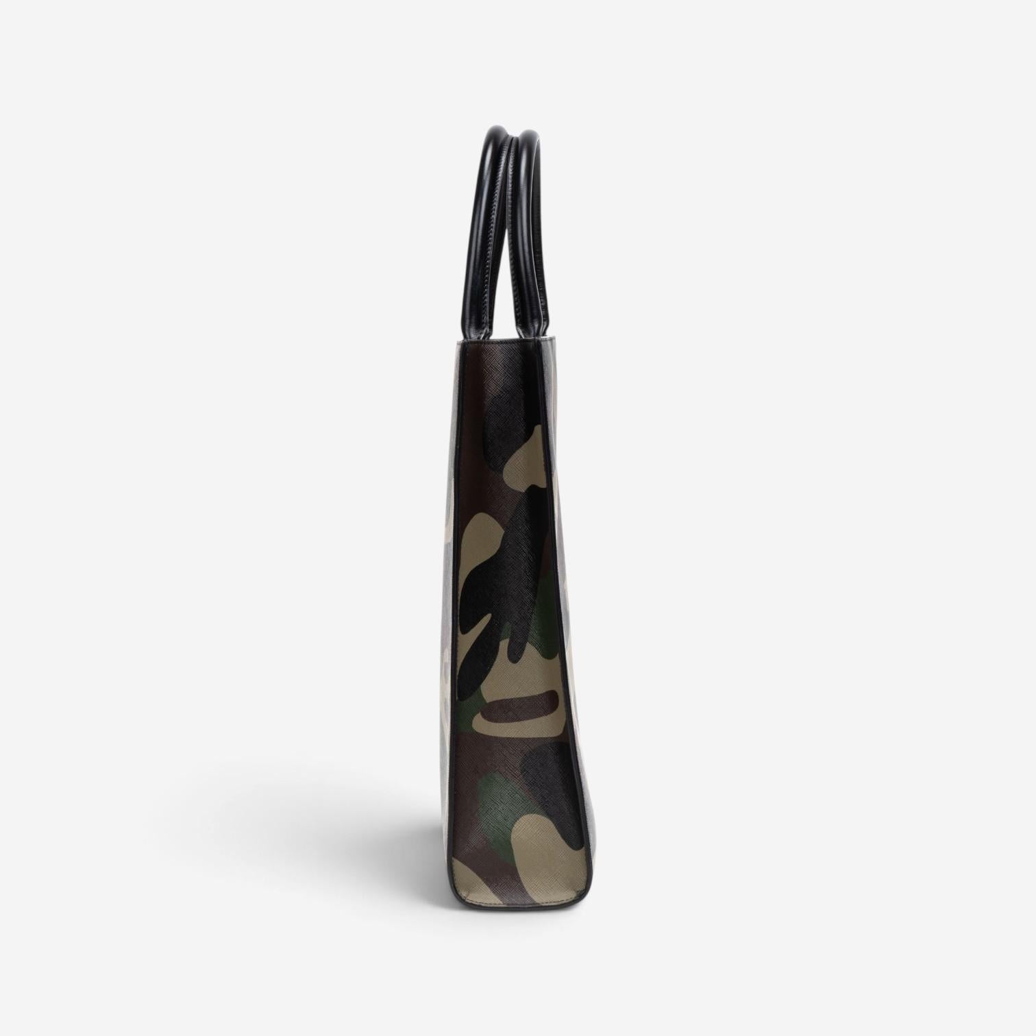 Celine Camouflage Khaki Canvas Medium Vertical Cabas Tote Bag GTU071 — view 3