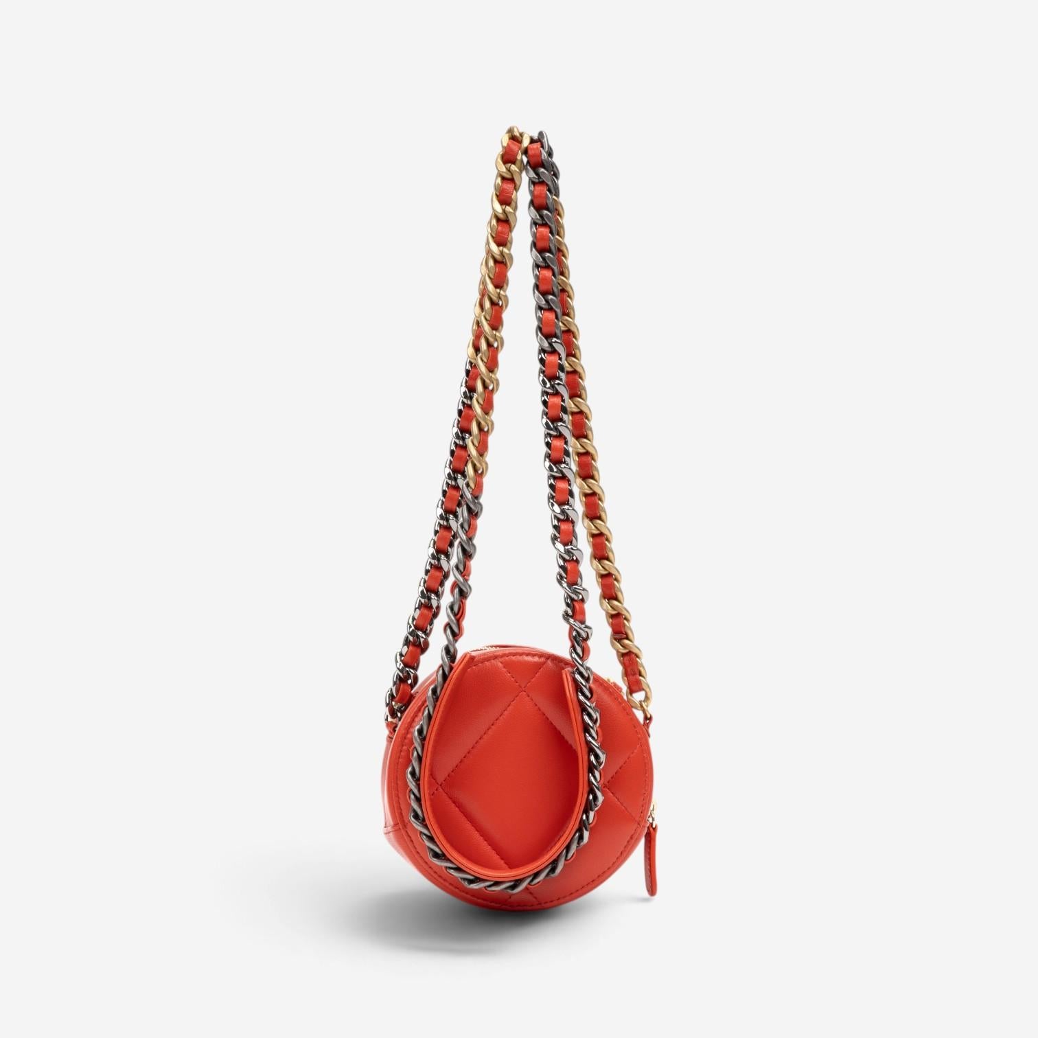 Chanel Red Lambskin 19 Round Mini Clutch GTU0736 — view 5