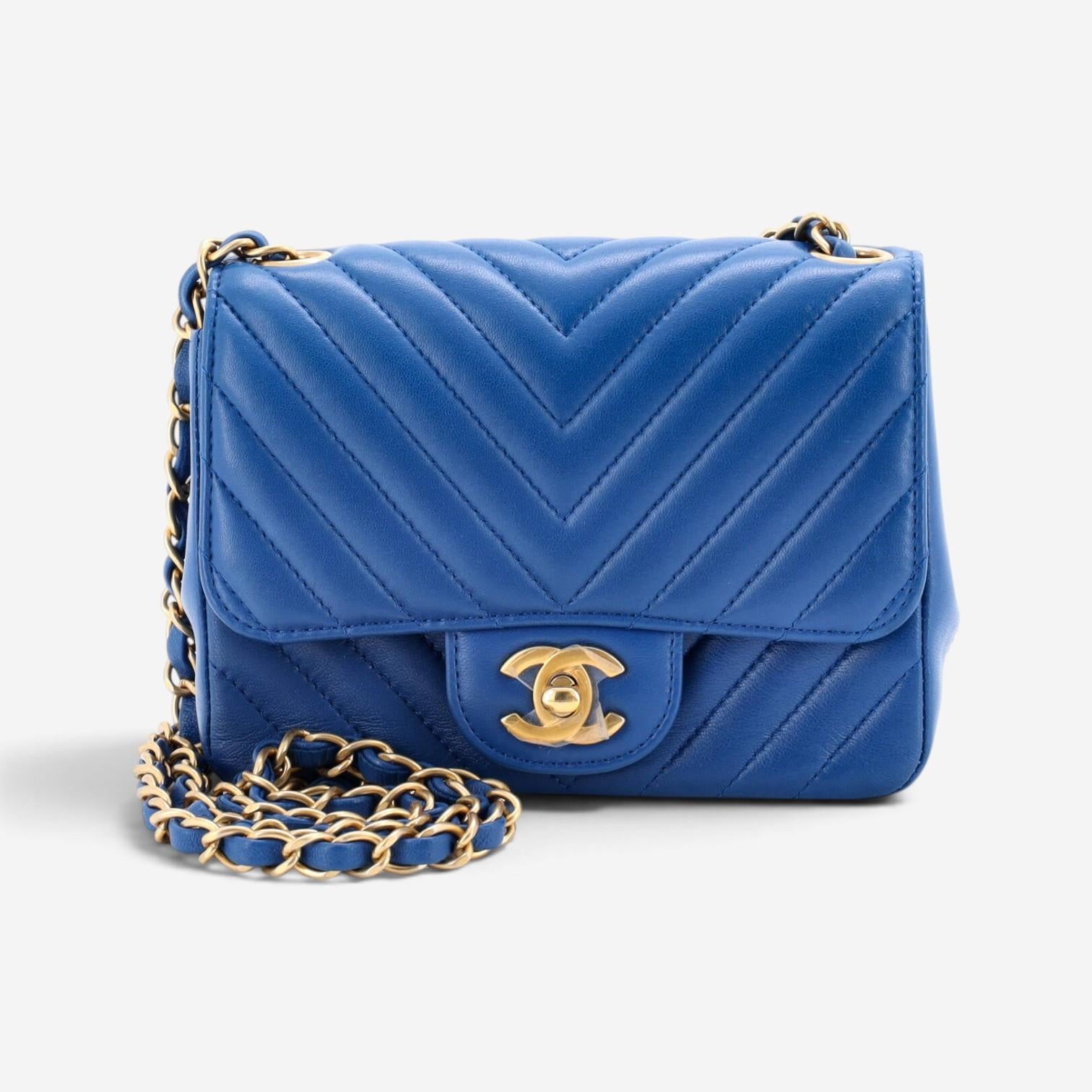 Chanel Classic Black Lambskin Leather Mini Single Flap Bag GTU0627