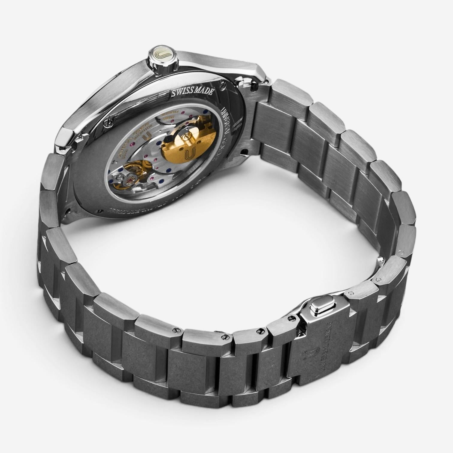 Universal Genève Microtor Stainless Steel Automatic Men's Watch 8101.126-008 — view 3