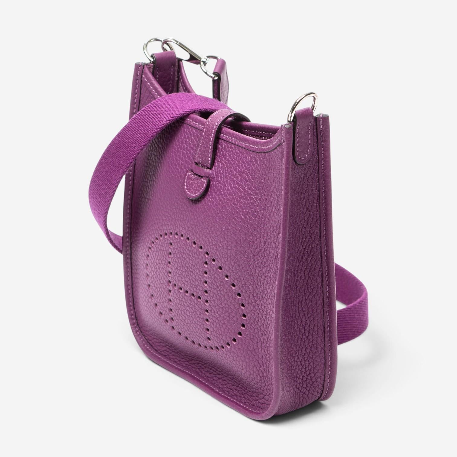Hermès Anemone Calf Leather Evelyne Bag ABC7224 — view 2